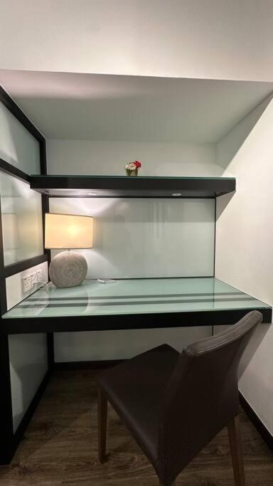 Seaview Premium Duplex In Gurney With Wifi & Full Kitchen 12b Apartment George Town